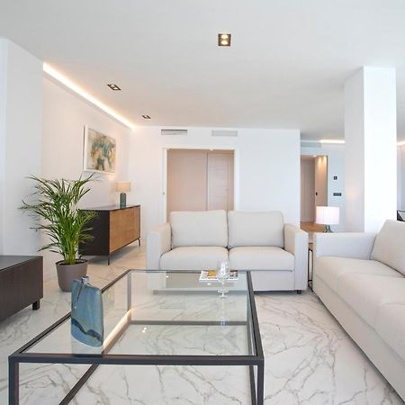 Malagueta Luz By Renthas Apartment Malaga Bagian luar foto