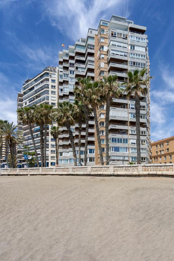 Malagueta Luz By Renthas Apartment Malaga Bagian luar foto